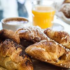 Clivati colazione in famiglia brioches e succhi ordina online consegna a domicilio direttamente a casa tua con Cosaporto