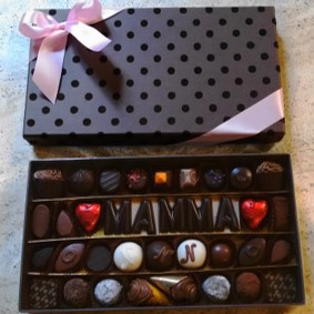 speciale confezione praline mamma festa a domicilio con cosaporto