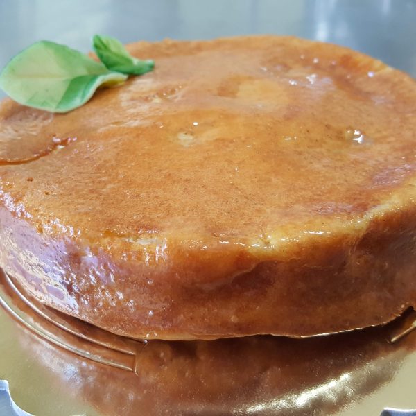 ordina su cosaporto.it la torta di mele di Clivati consegna a domicilio dove e quando vuoi tu