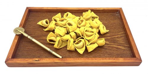 Tortellini al brasato. Pastificio Irma. Consegna a domicilio con Cosaporto