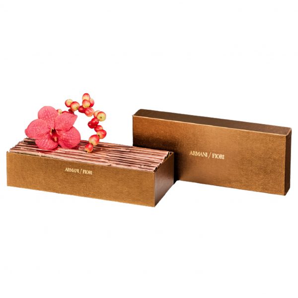 Box Floreale Oro Armani / Fiori consegna a domicilio con Cosaporto
