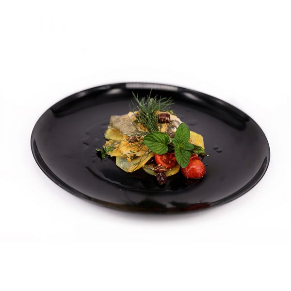 Filetto di Rombo con Patate, Olive taggiasche liguri e Pane profumato Ristorante Limone consegna a domicilio con Cosaporto.it