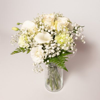 Bouquet Classico su toni del Bianco e del Verde Piantala consegna a domicilio con Cosaporto.it