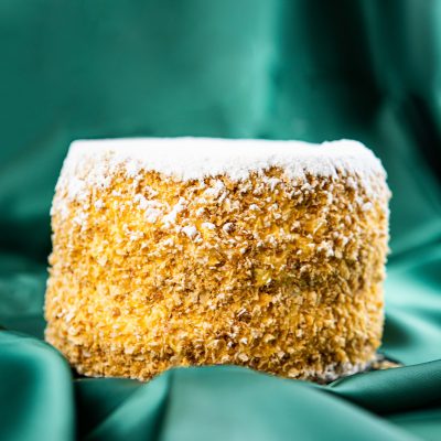 Torta Millefoglie Classica Pasticceria Cavalletti consegna a domicilio con cosaporto