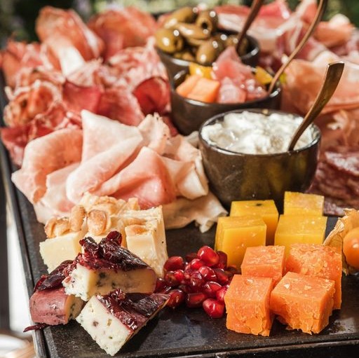 Tagliere Salumi e Formaggi Aventina consegna a domicilio a Roma con Cosaporto.it