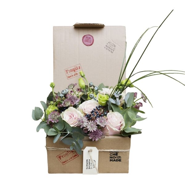 Flower Box "Rosa Romantic" Marché Nomade consegna a domicilio con Cosaporto.it