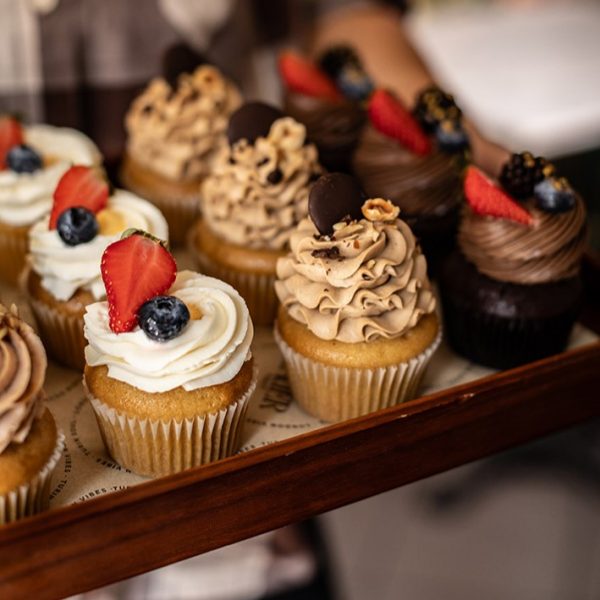 Box Degustazione Cupcakes Limited Edition Tauer Bakery consegna a domicilio con Cosaporto.it a Torino